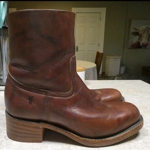 Vintage Frye short boots